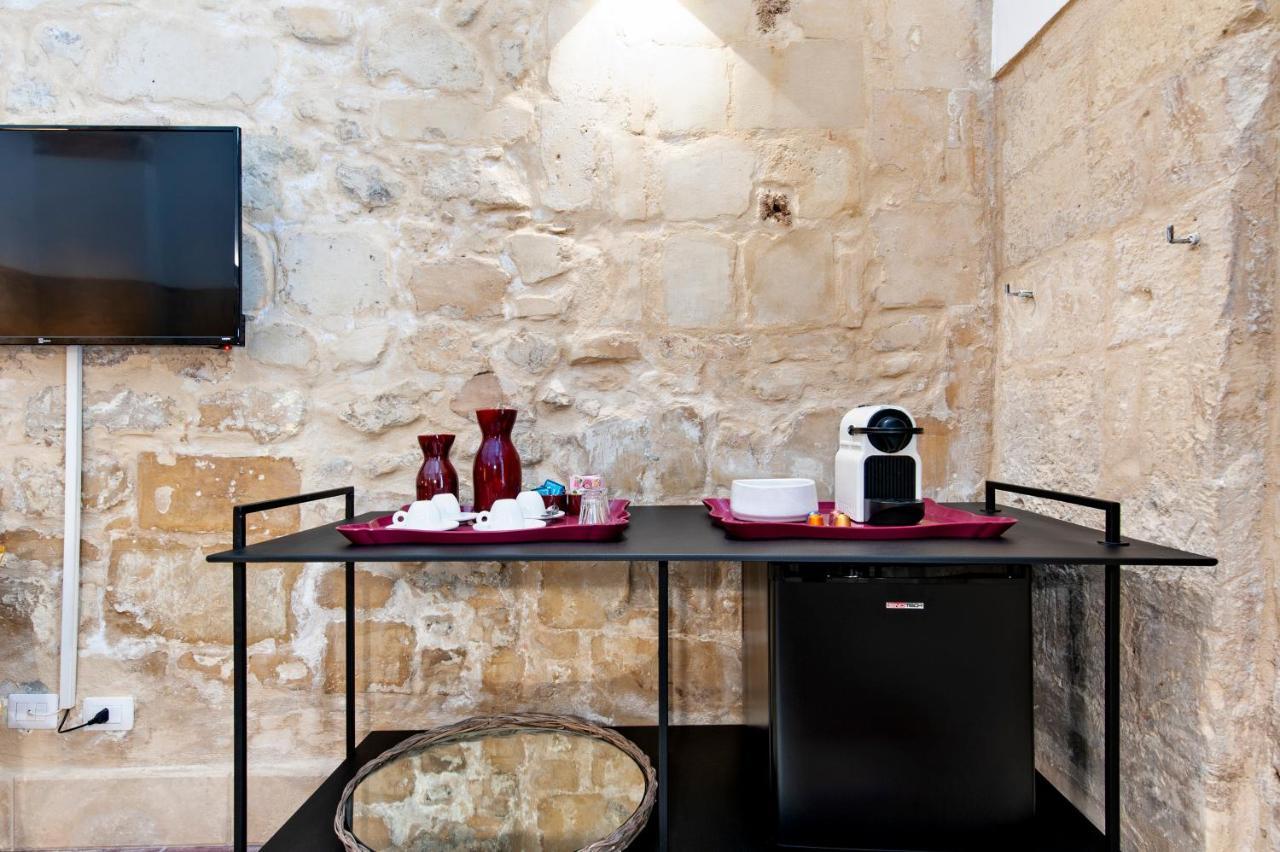 Dasumno 3 - Apartment Old Town Sit Lecce Bagian luar foto