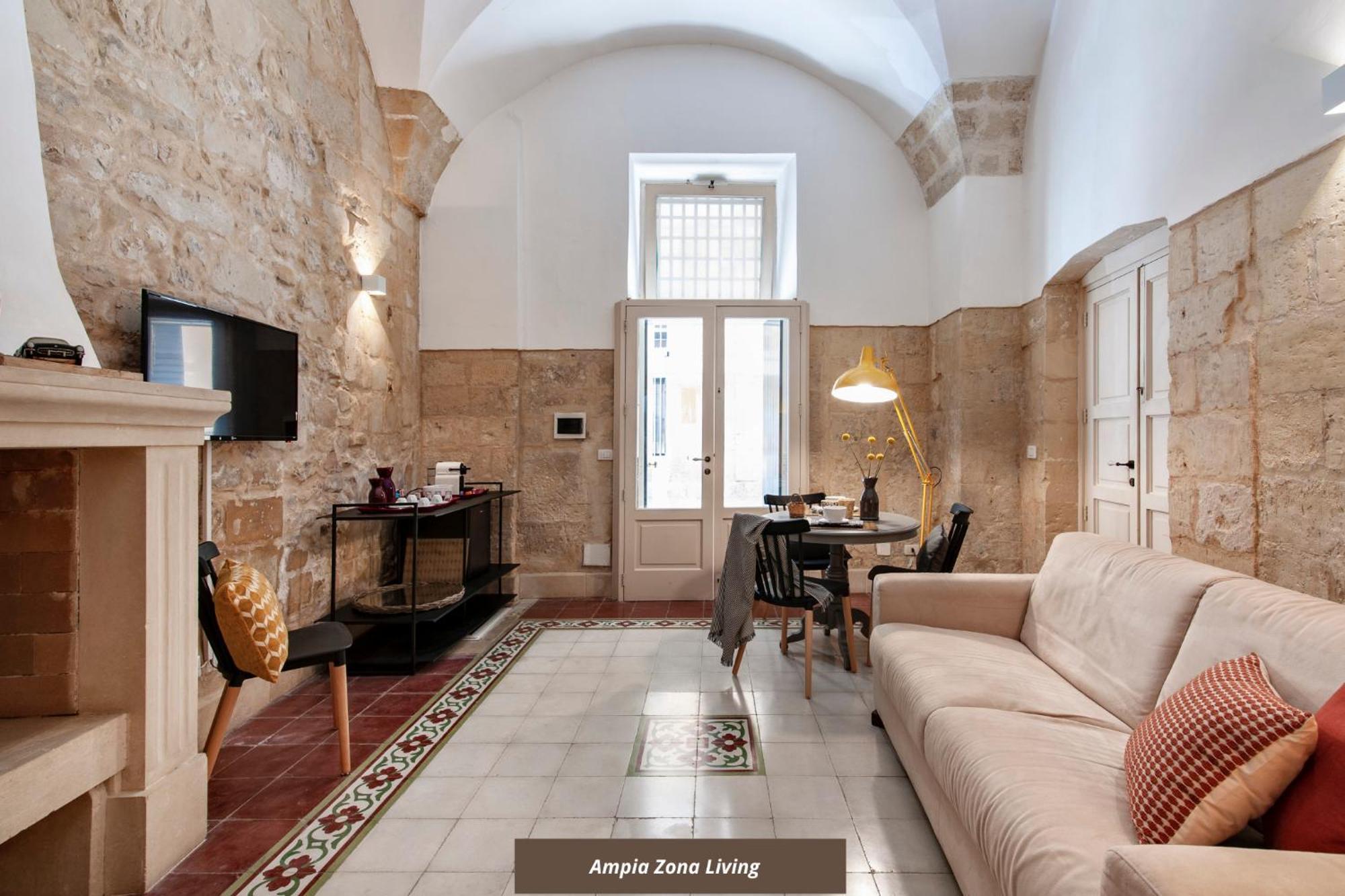 Dasumno 3 - Apartment Old Town Sit Lecce Bagian luar foto